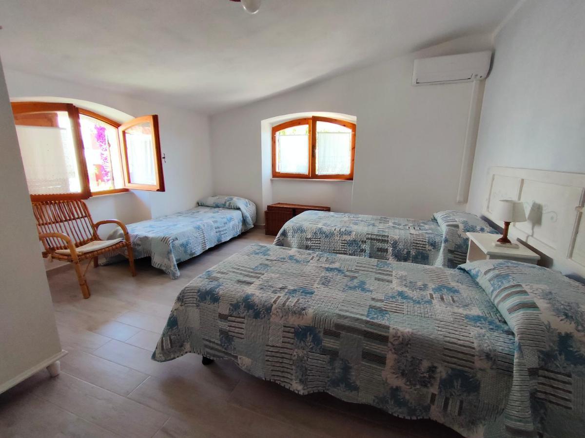 Gocce Di Mare Apartment Cala Gonone Exterior foto